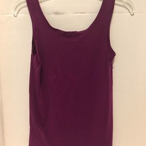 Karen Kane Large Burgundy Tank Top